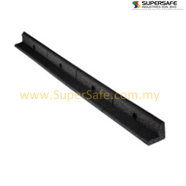 landscape rubber border black